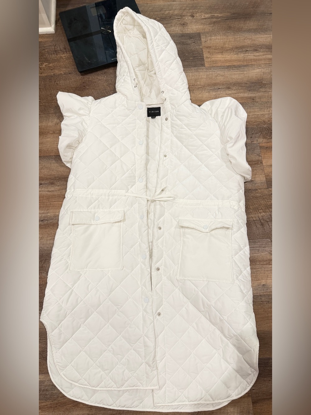 TIMING Ivory Quilted Hooded Puffer Vest Coat